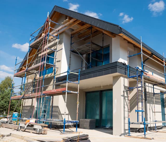 Expertos en el aislamiento de fachadas y cubiertas en Santiago